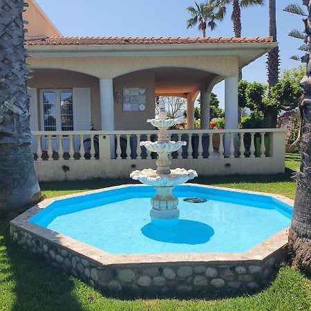 Villa Les Palmiers -Stretta Di I Mandarini Lucciana  Eksteriør bilde